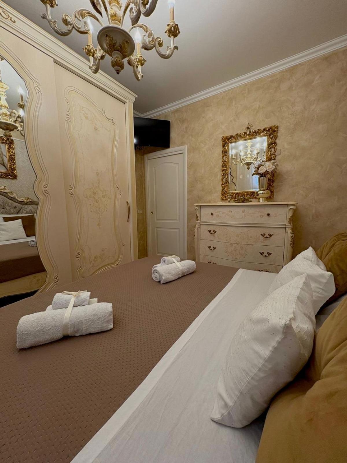 Roc House Apartment Катания Екстериор снимка